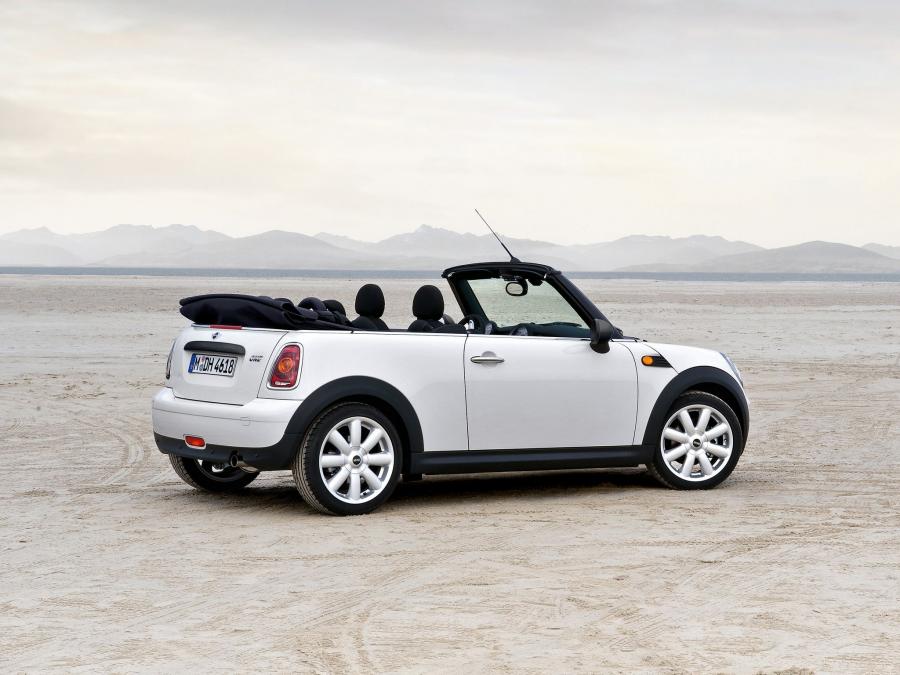  Mini One Cabrio 2009 года  (фото 2 из 4)